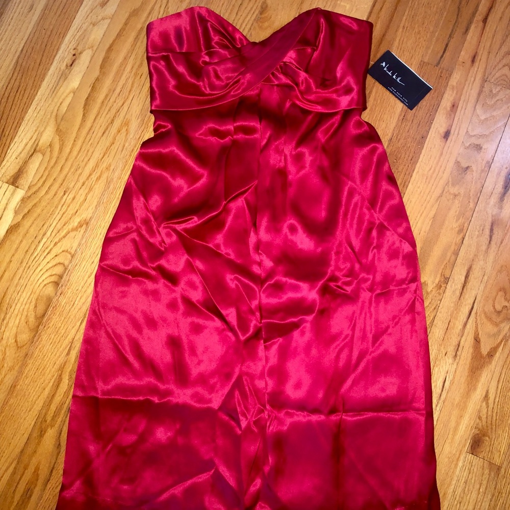 Red Nicole Miller sweet heart dress
